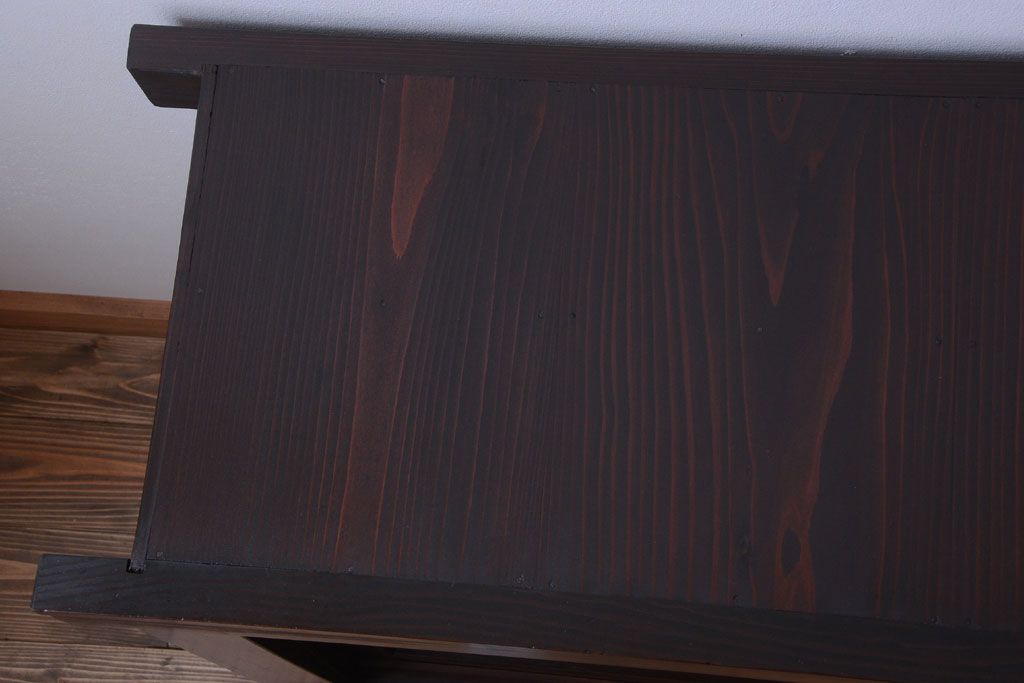 アンティーク家具　古民具・骨董　4杯引き出し付き!縦桟引き戸の水屋箪笥サイドボード(テレビボード)