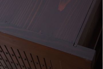 アンティーク家具　古民具・骨董　4杯引き出し付き!縦桟引き戸の水屋箪笥サイドボード(テレビボード)