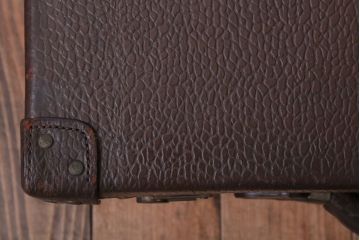 アンティーク雑貨　昭和レトロ　シックでおしゃれなアンティークトランク