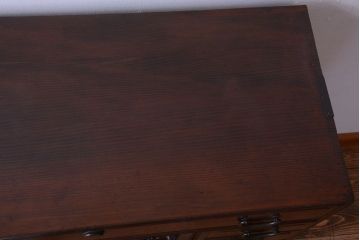 アンティーク家具　古民具・骨董　かくし付き　前面桑材のアンティーク横桟引き戸帳場箪笥