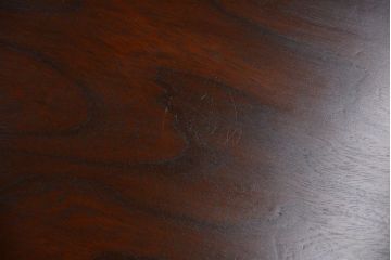 アンティーク家具　和製アンティーク　総欅材の重厚な座卓(センターテーブル)