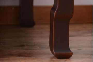 アンティーク家具　和製アンティーク　総欅材の重厚な座卓(センターテーブル)