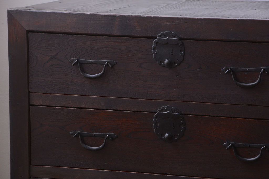 アンティーク家具　古民具・骨董　大きな収納箪笥サイドボード(水屋箪笥)