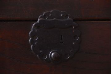 アンティーク家具　古民具・骨董　大きな収納箪笥サイドボード(水屋箪笥)