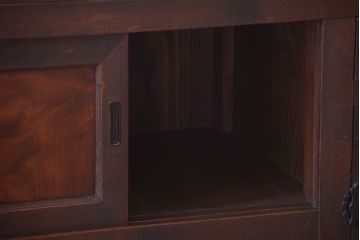 アンティーク家具　古民具・骨董　大きな収納箪笥サイドボード(水屋箪笥)