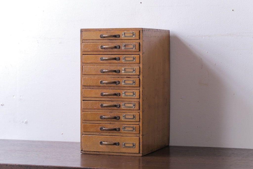 レトロ家具　昭和レトロ　ネームプレート付き!小物収納に便利なアンティーク小引き出し