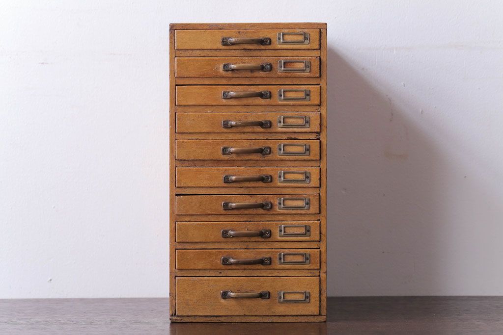 レトロ家具　昭和レトロ　ネームプレート付き!小物収納に便利なアンティーク小引き出し