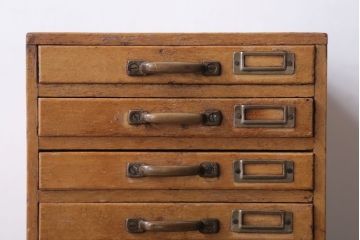 レトロ家具　昭和レトロ　ネームプレート付き!小物収納に便利なアンティーク小引き出し