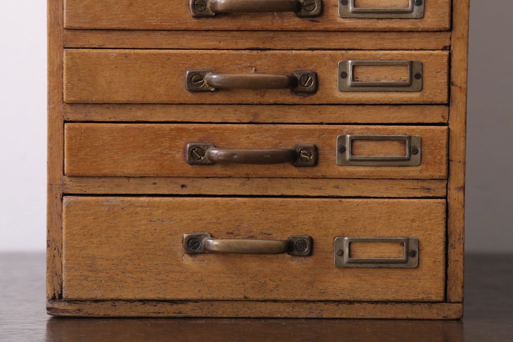 レトロ家具　昭和レトロ　ネームプレート付き!小物収納に便利なアンティーク小引き出し