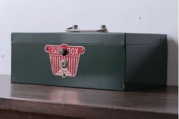 アンティーク雑貨　昭和レトロ　TOHO　内田洋行　ビンテージ手提げ金庫(CASH BOX)