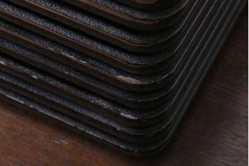 アンティーク雑貨　古民具・骨董　明治期　石目塗蒔絵膳9客