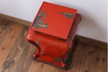 アンティーク雑貨　中国?古い朱漆木製花台(彫刻・堆朱・蒔絵)