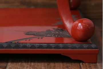 アンティーク雑貨　中国?古い朱漆木製花台(彫刻・堆朱・蒔絵)