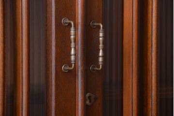 レトロ家具　和製アンティーク　モールガラス戸のレトロな食器棚(カップボード)