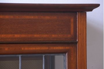アンティーク家具　イギリスアンティーク　象嵌ステンドガラスケース