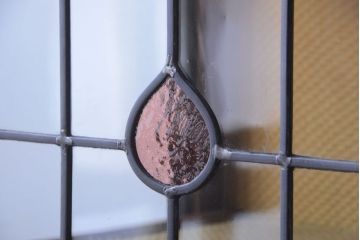 アンティーク家具　イギリスアンティーク　象嵌ステンドガラスケース