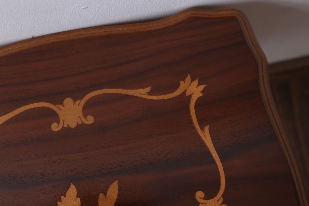 中古　イタリア製 高級感あふれる小さなサイドテーブル