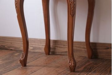 中古　イタリア製 高級感あふれる小さなサイドテーブル