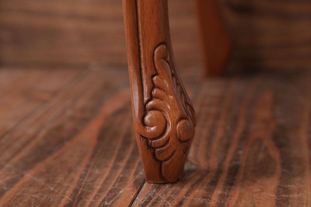 中古　イタリア製 高級感あふれる小さなサイドテーブル