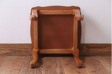 中古　イタリア製 高級感あふれる小さなサイドテーブル