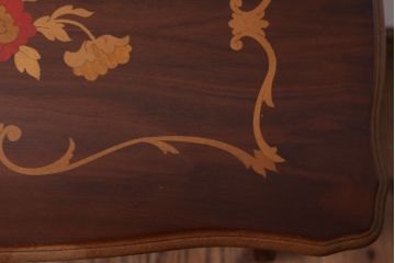 中古　イタリア製 高級感あふれるサイドテーブル