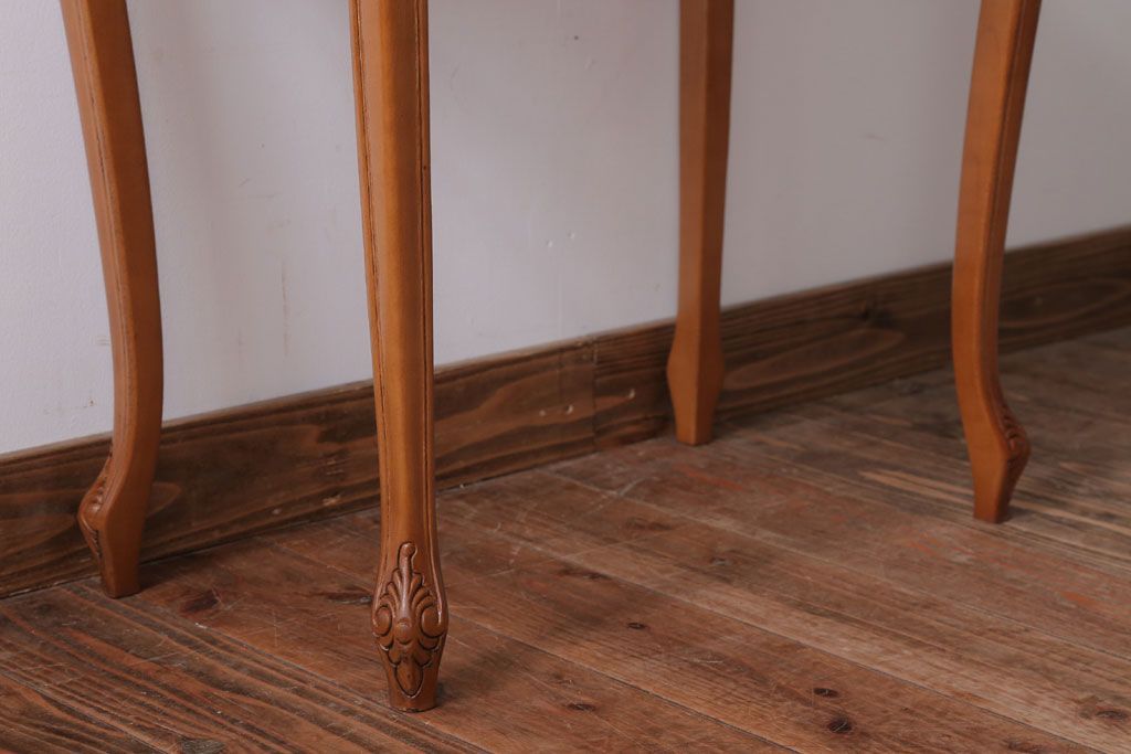 中古　イタリア製 高級感あふれるサイドテーブル