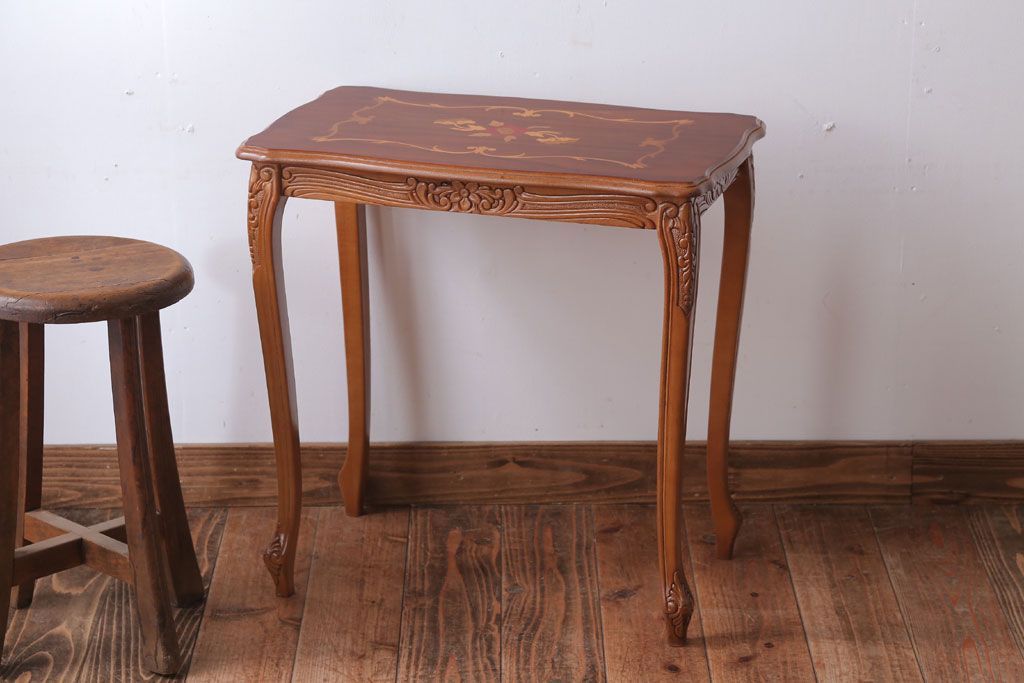 中古　イタリア製 高級感あふれるサイドテーブル