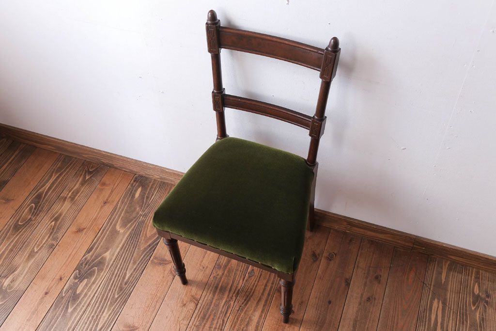 アンティーク家具　和製アンティーク　大正ロマンスタイルの上質なチェア