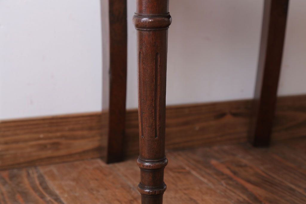 アンティーク家具　和製アンティーク　大正ロマンスタイルの上質なチェア