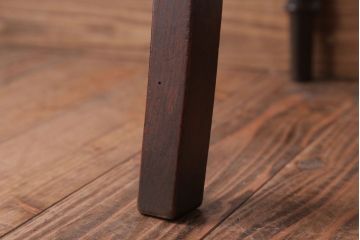 アンティーク家具　和製アンティーク　大正ロマンスタイルの上質なチェア