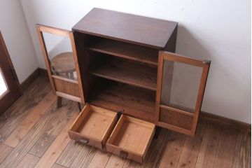 アンティーク家具　和製アンティーク　気泡ガラス入り!古い木製のブックケース(本箱)