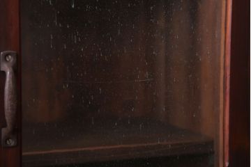 アンティーク家具　和製アンティーク　気泡ガラス入り!古い木製のブックケース(本箱)