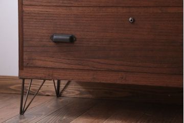 アンティーク家具　和製アンティーク　桐材製!鉄脚付き衣装箪笥ローボード(2)