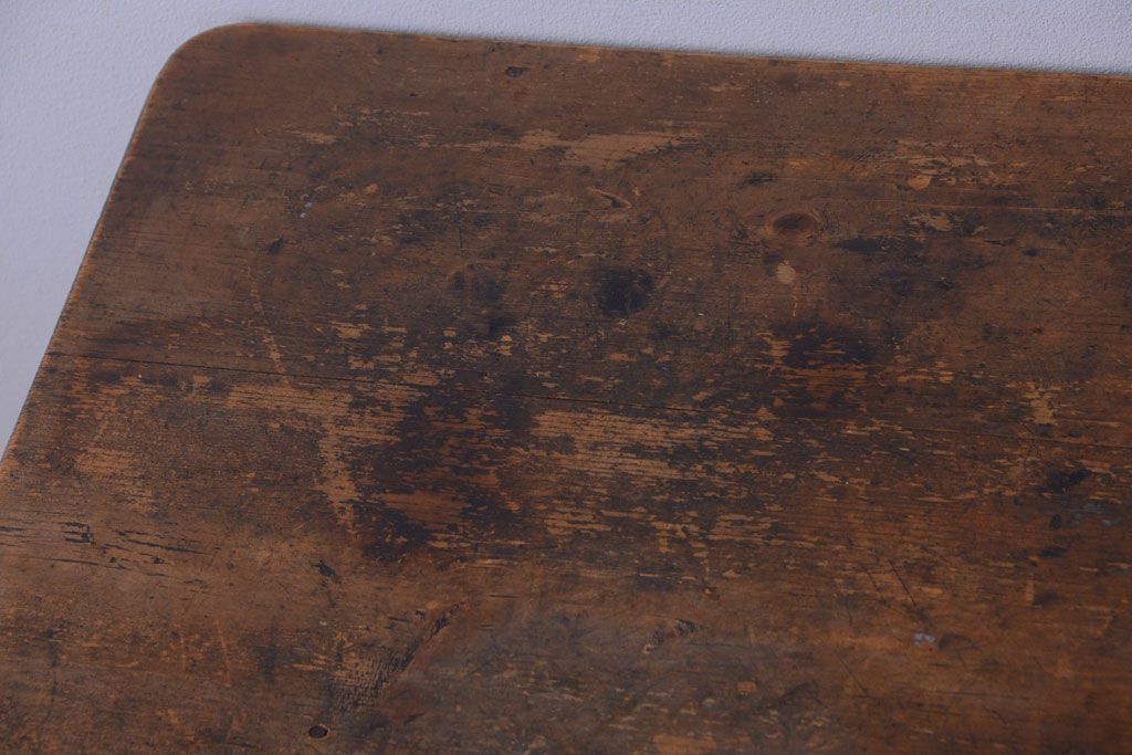 アンティーク家具　和製アンティーク　古い木の素朴なダイニングテーブル