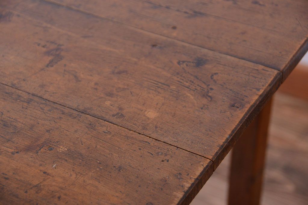 アンティーク家具　和製アンティーク　古い木の素朴なダイニングテーブル