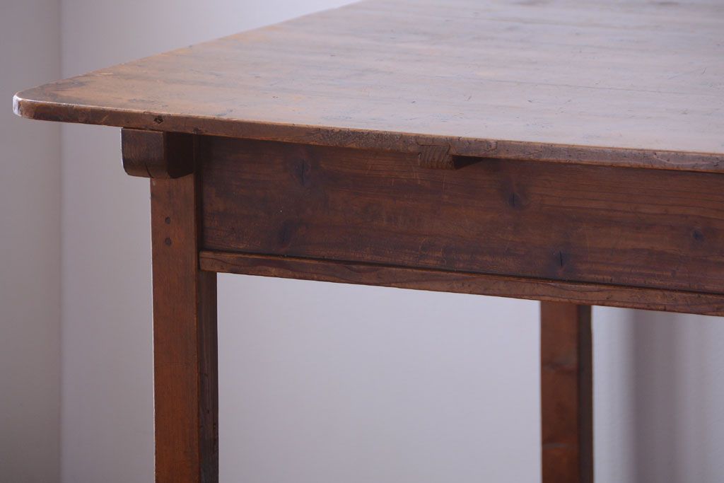 アンティーク家具　和製アンティーク　古い木の素朴なダイニングテーブル