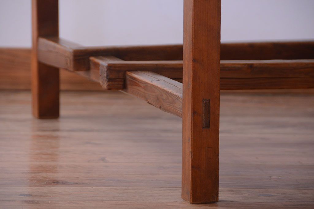 アンティーク家具　和製アンティーク　古い木の素朴なダイニングテーブル