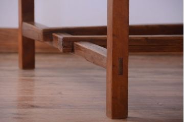 アンティーク家具　和製アンティーク　古い木の素朴なダイニングテーブル