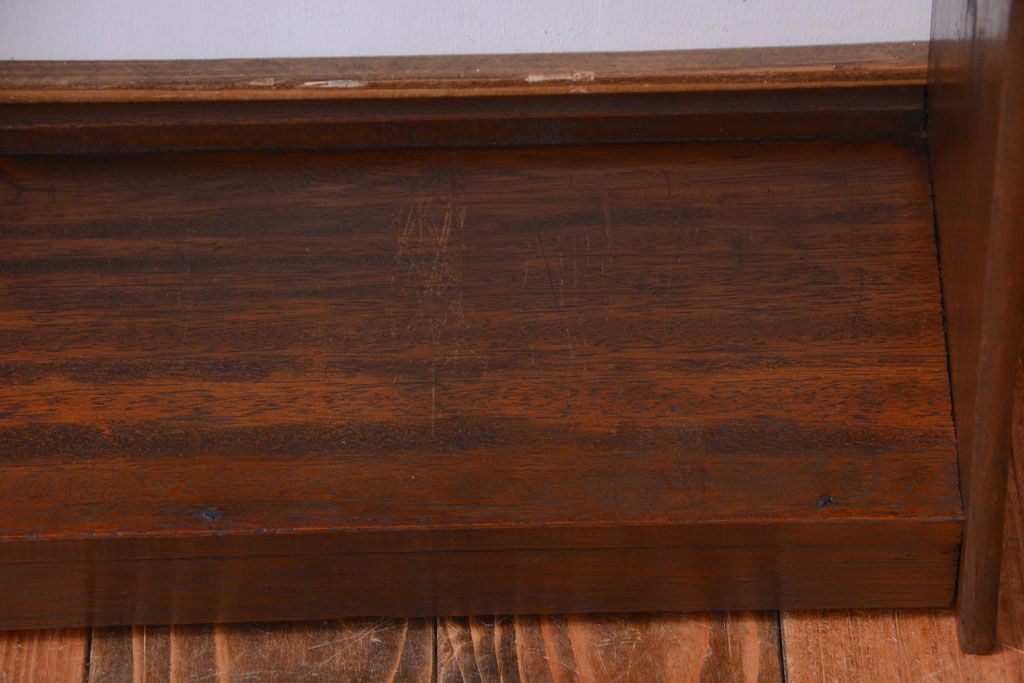 アンティーク家具　和製アンティーク　シンプルでシックなブックシェルフ(本棚)