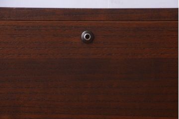 アンティーク家具　和製アンティーク　桐材製!鉄脚付き衣装箪笥ローボード