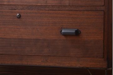 アンティーク家具　和製アンティーク　桐材製!鉄脚付き衣装箪笥ローボード