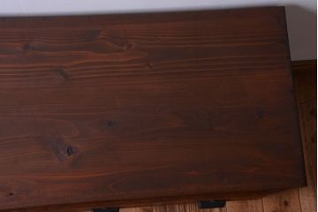 アンティーク家具　和製アンティーク　引き出し付き!鉄脚衣装箪笥ローボード