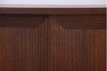 アンティーク家具　和製アンティーク　引き出し付き!鉄脚衣装箪笥ローボード