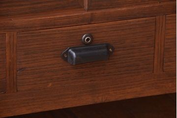 アンティーク家具　和製アンティーク　引き出し付き!鉄脚衣装箪笥ローボード