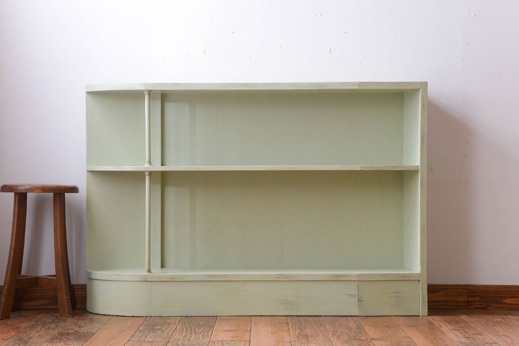 アンティーク家具　アンティークペイント　変わり型!爽やかな飾り棚