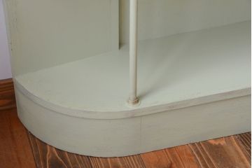 アンティーク家具　アンティークペイント　変わり型!爽やかな飾り棚