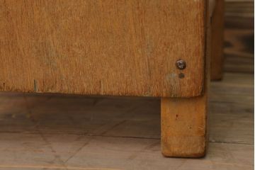 ヴィンテージ家具　ビンテージ　古い木のレトロな角スツール(3)