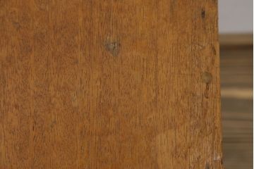 レトロ家具　昭和レトロ　古い学校の小さな木製角スツール(1)