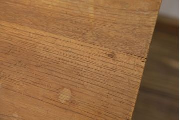 レトロ家具　昭和レトロ　古い学校の小さな木製角スツール(2)