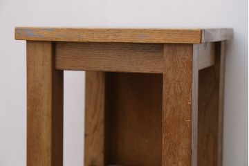 レトロ家具　昭和レトロ　古い学校の小さな木製角スツール(2)